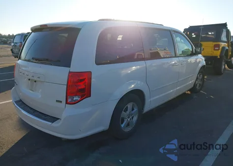 2012 Dodge Grand Caravan Sxt from USA, damaged, VIN 2C4RDGCG7CR319743